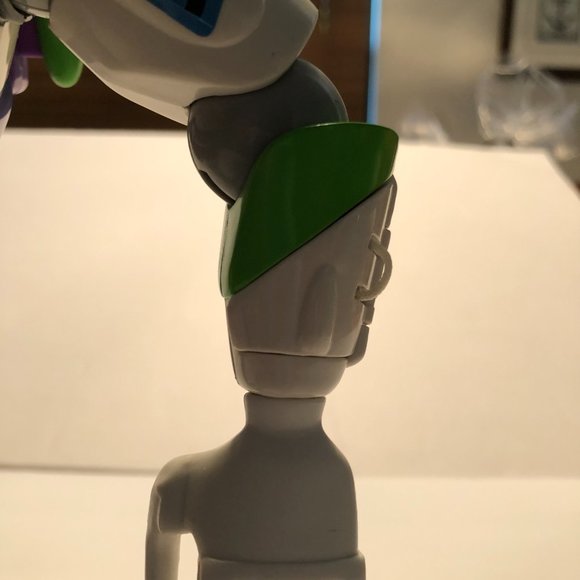 Disney Toy Story 2 Flight Control Buzz Lightyear 1999 - Picture 11 of 12